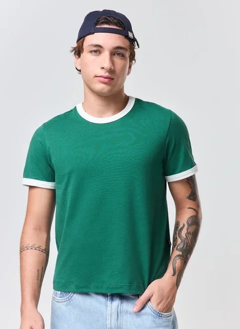 camiseta muscle lisa com contraste camiseta muscle lisa com contraste