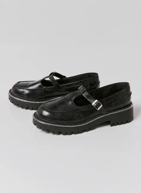 sapato mary jane tratorado preto sapato mary jane tratorado preto