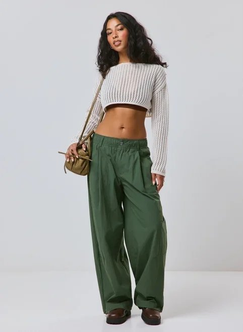 blusa retilínea cropped vazada blusa retilínea cropped vazada