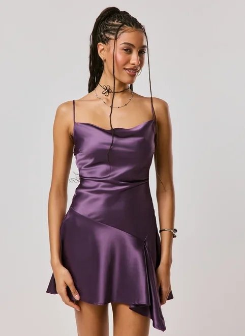 vestido cetim roxo assimétrico vestido cetim roxo assimétrico