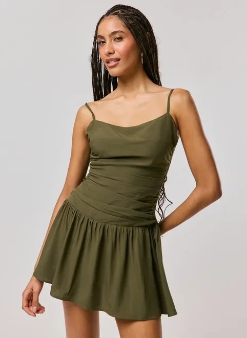 vestido verde drapeado vestido verde drapeado