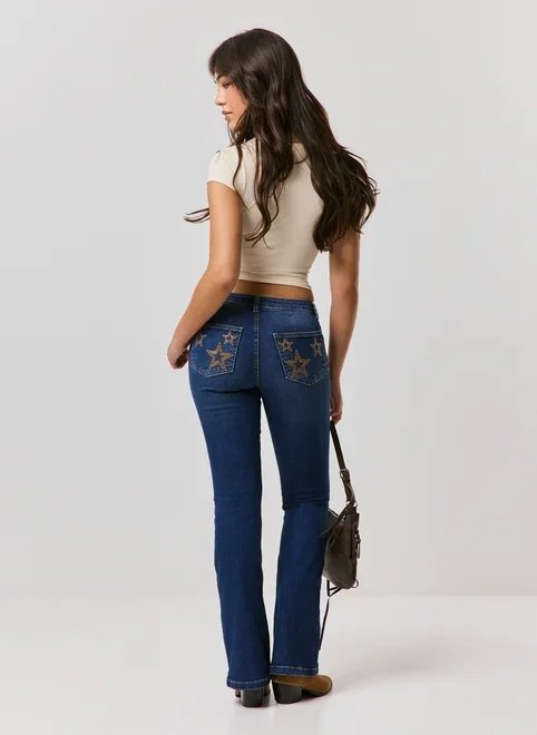 calça jeans bootcut com bordado calça jeans bootcut com bordado