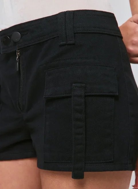 short cargo regular em algodão short cargo regular em algodão