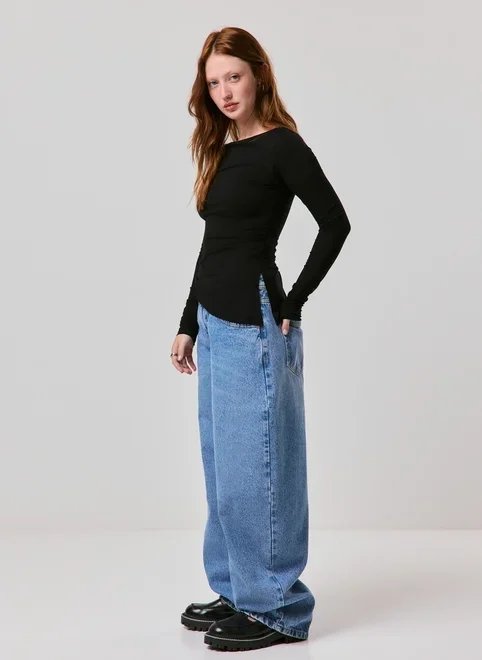 blusa manga longa franzido lateral blusa manga longa franzido lateral