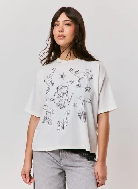 camiseta box estampa alfinetes estrelas camiseta box estampa alfinetes estrelas