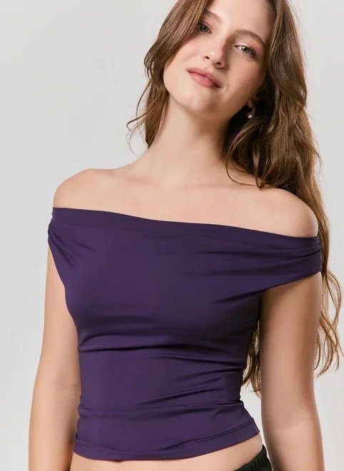 blusa ombro a ombro poliamida roxa blusa ombro a ombro poliamida roxa
