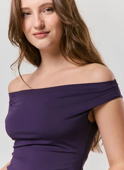blusa ombro a ombro poliamida roxa blusa ombro a ombro poliamida roxa