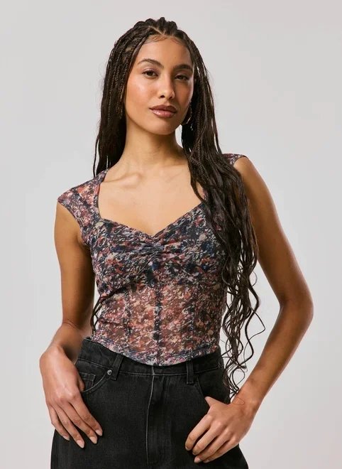blusa tule estampada drapeada blusa tule estampada drapeada