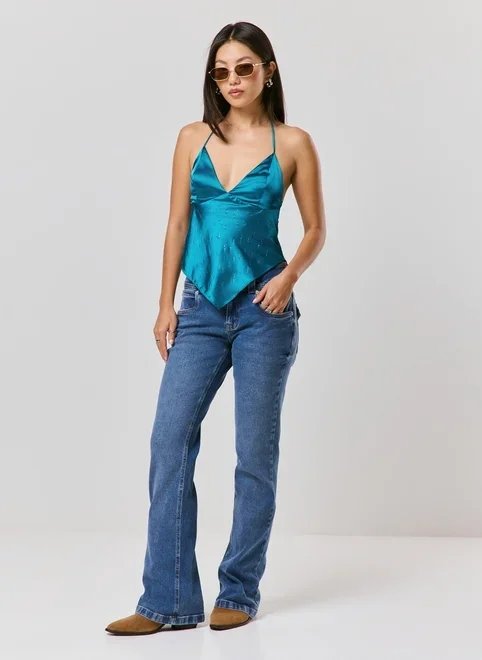 blusa acetinada brilho aplicado blusa acetinada brilho aplicado