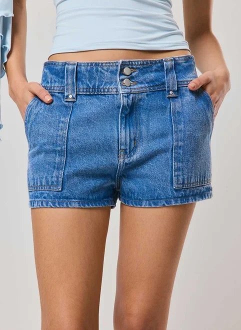 short jeans cintura baixa utilitário short jeans cintura baixa utilitário