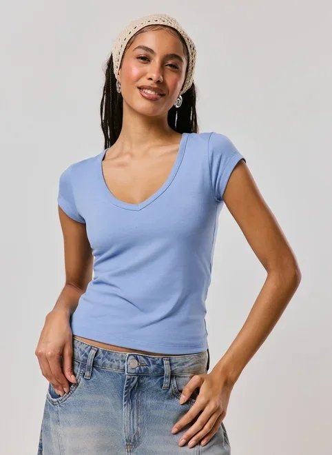 blusa básica essential blusa básica essential