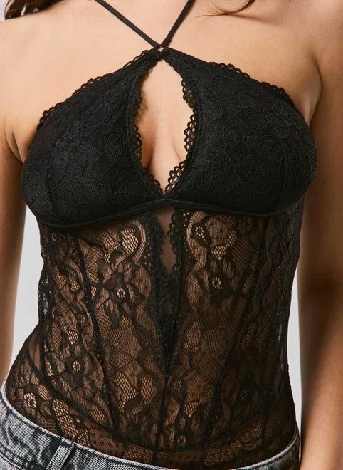 body halter decote renda body halter decote renda