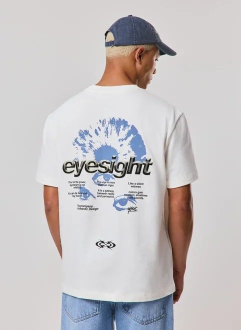 camiseta comfort off-white estampa camiseta comfort off-white estampa