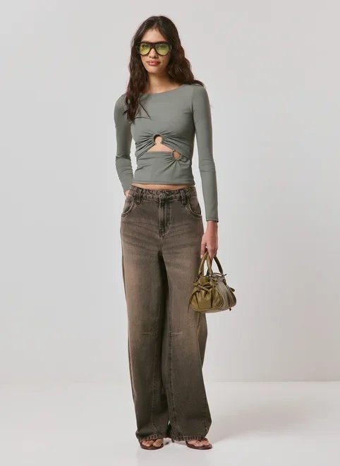 blusa poliamida com argolas blusa poliamida com argolas
