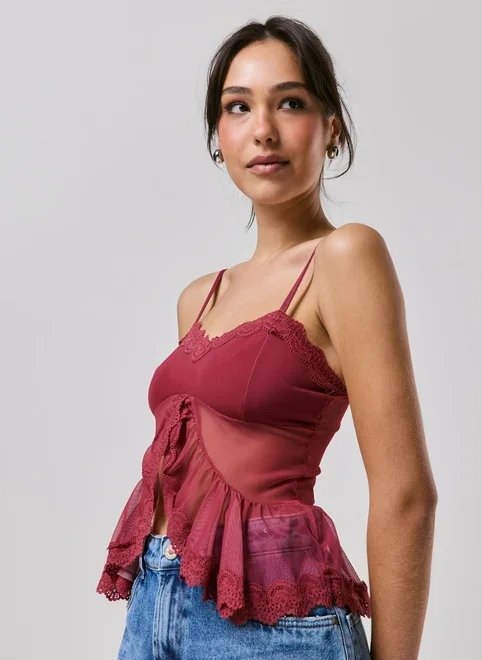 blusa tule com renda e babados blusa tule com renda e babados