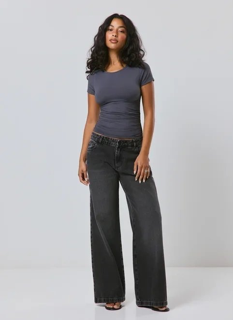 blusa drapeada em poliamida blusa drapeada em poliamida