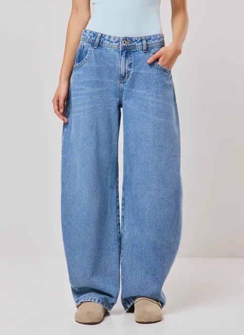 calça jeans claro barrel cintura baixa calça jeans claro barrel cintura baixa