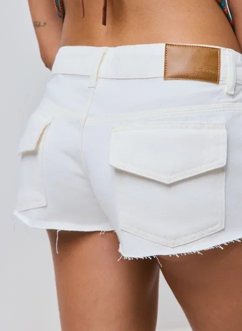 micro short jeans barra desfiada micro short jeans barra desfiada