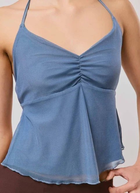 blusa frente única em tule azul blusa frente única em tule azul