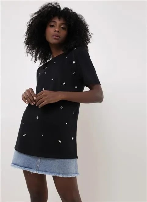 blusa aplicação chatons blusa aplicação chatons