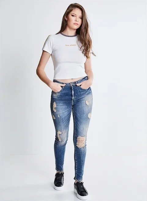 blusa lettering love always blusa lettering love always