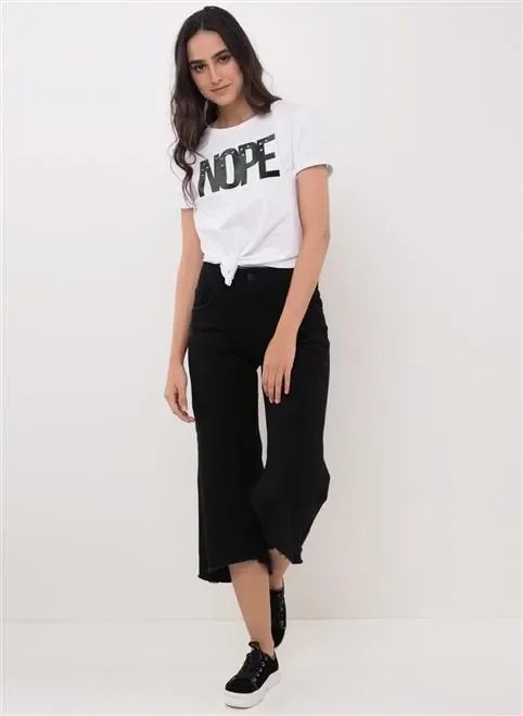 blusa flocado e tachas blusa flocado e tachas