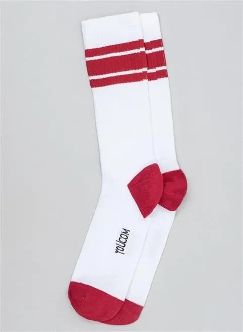 meia com listras vermelhas meia com listras vermelhas