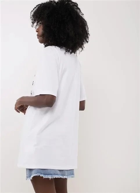 blusa lettering dei like sem querer blusa lettering dei like sem querer
