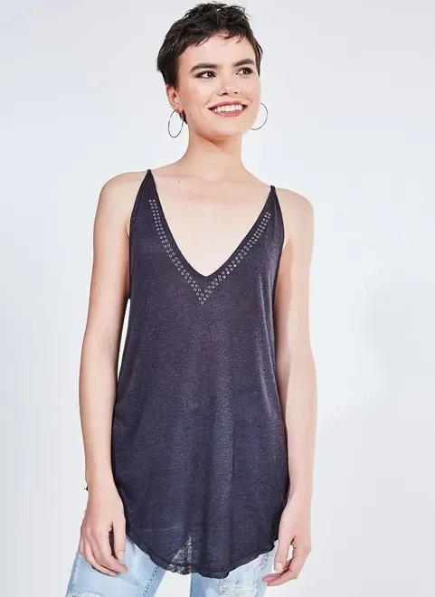 regata gola v com aplicações regata gola v com aplicações