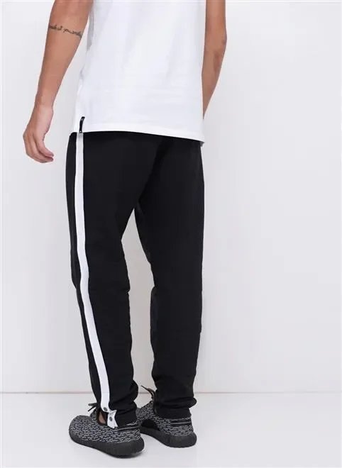 calça malha listra e botões lateral calça malha listra e botões lateral