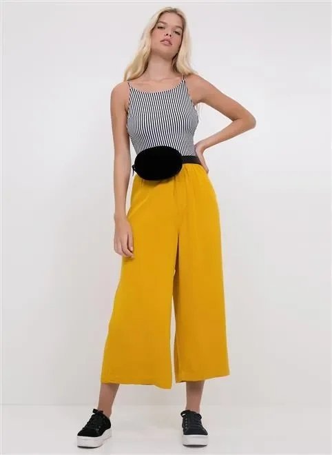 calça pantacourt com elástico calça pantacourt com elástico