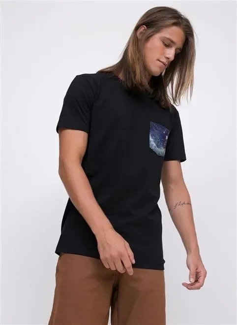 camiseta bolsinho e meia lua espaço camiseta bolsinho e meia lua espaço