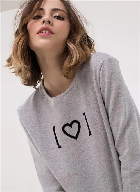 moletom tb namorados lettering flock moletom tb namorados lettering flock