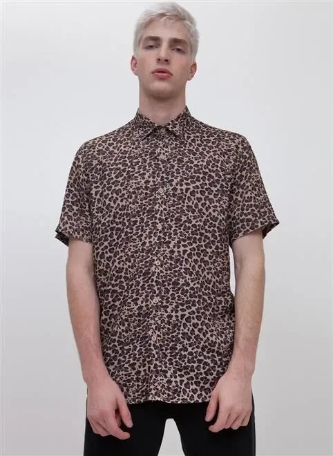 camisa manga curta est onca gola blazer camisa manga curta est onca gola blazer