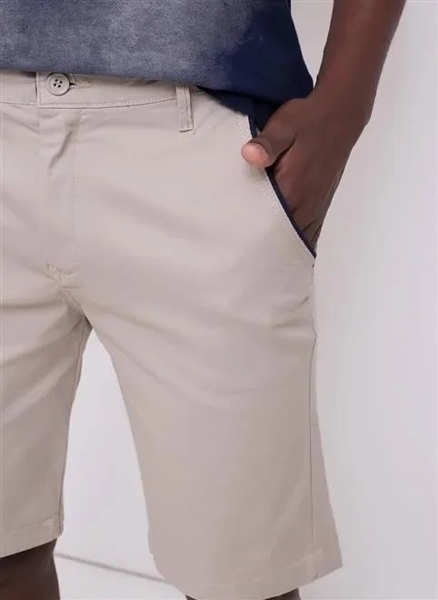 bermuda básica com bolsos bermuda básica com bolsos