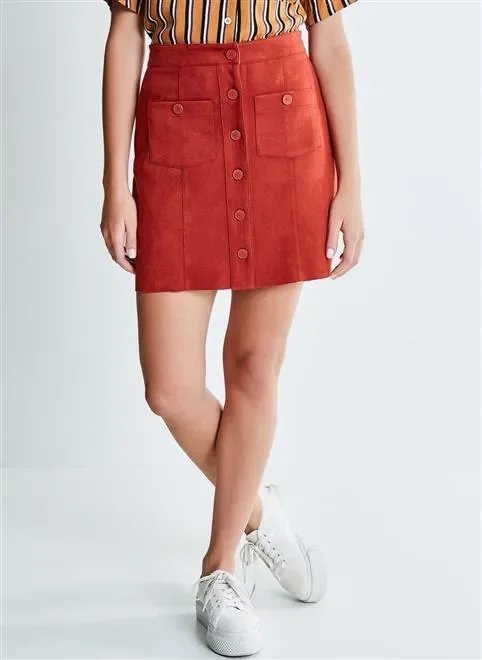 saia em suede com botões saia em suede com botões