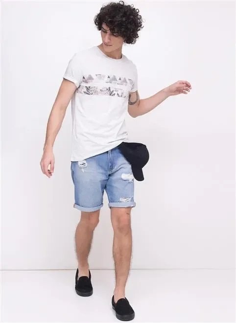 camiseta com faixa floral etnica camiseta com faixa floral etnica