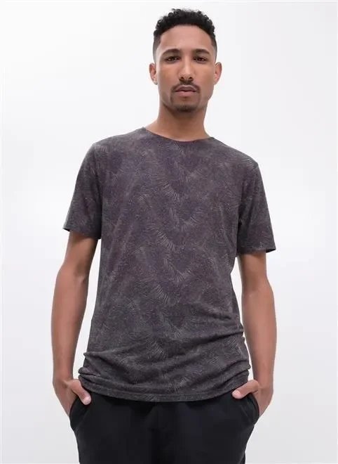 camiseta em linho folhagens camiseta em linho folhagens