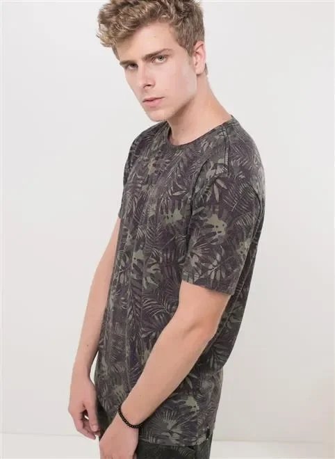camiseta full folhagem camuflado linho camiseta full folhagem camuflado linho