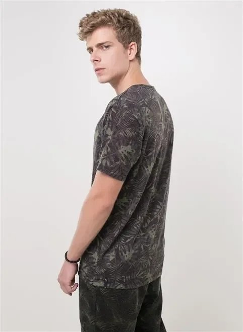 camiseta full folhagem camuflado linho camiseta full folhagem camuflado linho