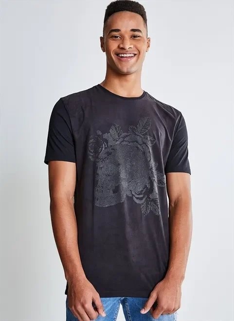 camiseta caveira em suede camiseta caveira em suede