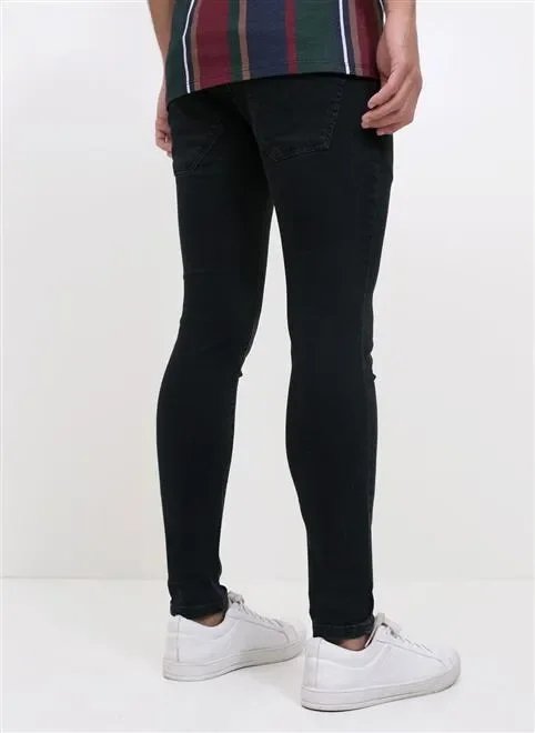 calça super skinny básica em black jeans calça super skinny básica em black jeans