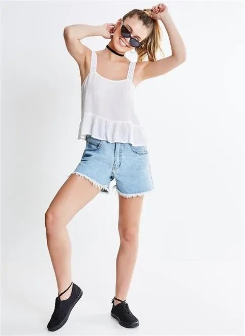 short vintage com botões short vintage com botões