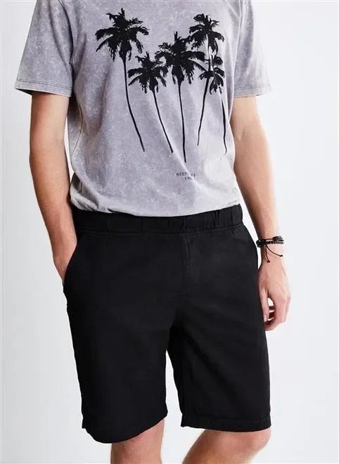 bermuda básica com elástico e cordão interno bermuda básica com elástico e cordão interno