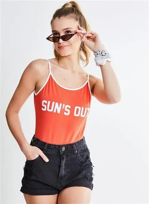 short destroyed em sarja short destroyed em sarja