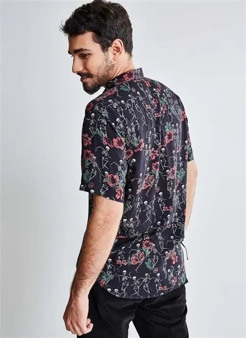 camisa estampada caveira flores camisa estampada caveira flores