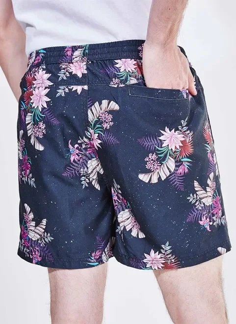 bermuda de banho azul marinho com estampa floral bermuda de banho azul marinho com estampa floral