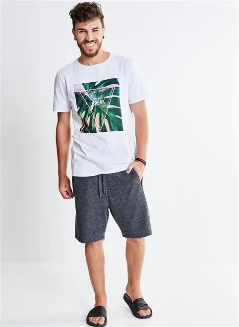 bermuda em malha com zíper nos bolsos bermuda em malha com zíper nos bolsos