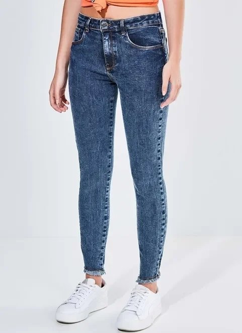 calça push up em jeans marmorizado calça push up em jeans marmorizado