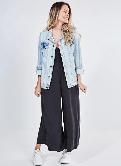 macacão pantacourt com tiras macacão pantacourt com tiras